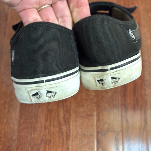 Vans Black Ball Priz Sneakers - Picture 12 of 14